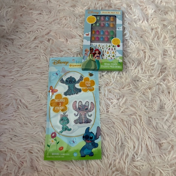Disney Diamond Sticker Set Stitch & Princess Press On Finger Nail Set NEW Belle - Picture 2 of 6